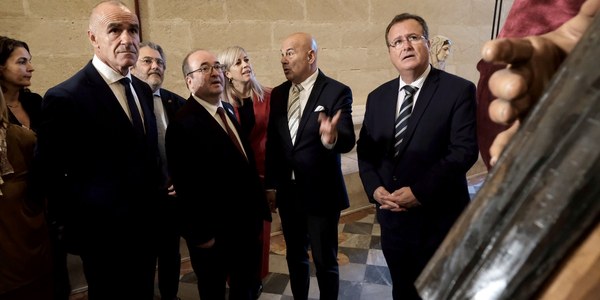 El Ayuntamiento acoge desde hoy la exposición ‘Sevilla Fecit-23’ que reúne más de medio centenar de obras de arte sacro de reciente producción firmadas por los principales talleres y artistas del sector de la ciudad