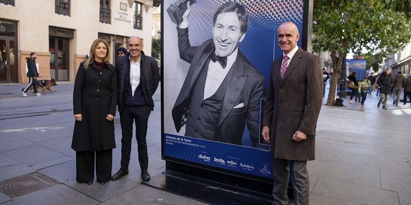 El Ayuntamiento acoge la próxima semana un ‘photocall’ con la réplica de un Premio Goya, el Real Alcázar albergará un encuentro con Juliette Binoche y en la Muralla de la Macarena, la Plaza de San Francisco y la Zapata de Triana se proyectarán imágenes de las películas nominadas en esta edición