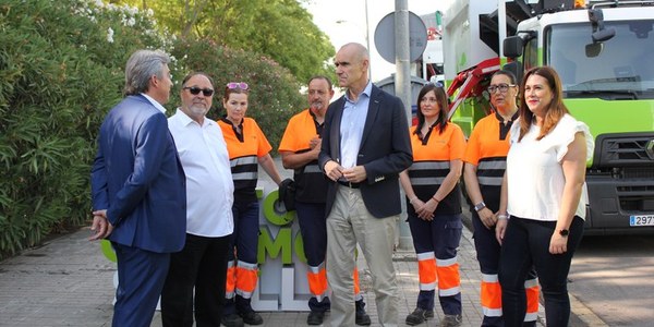 El Ayuntamiento destina más de 103.000 euros al mantenimiento de los triciclos eléctricos de la flota de vehículos de Lipasam