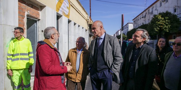 El Ayuntamiento licita las obras de rehabilitación de 144 viviendas de Los Pajaritos-Nazaret y la reurbanización de su entorno por 4,76 millones euros, que comenzarán en otoño, e inicia la adecuación de la oficina que atenderá a los vecinos en todo el proceso