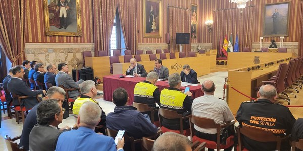 El Ayuntamiento destaca la normalidad del Viernes de Dolores y el Sábado de Pasión con más afluencia de público hacia los barrios donde procesionaban las hermandades tal y como relevan el incremento del 13% en los viajeros de Tussam o de casi el 4% en la recogida de residuos por parte de Lipasam