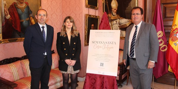 El Ayuntamiento y Al Centro ponen en marcha una campaña para incentivar el consumo en comercios y establecimientos hosteleros del Casco Antiguo de cara a la Semana Santa con sorteo de entradas para el Miserere y para realizar rutas guiadas