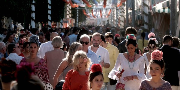 El CECOP contabiliza el miércoles de Feria festivo en la ciudad más de 300.000 movimientos de personas por tercer día consecutivo que constata la gran afluencia al Real y el control de la botellona en Los Remedios y el cumplimiento generalizado por parte de los establecimientos comerciales