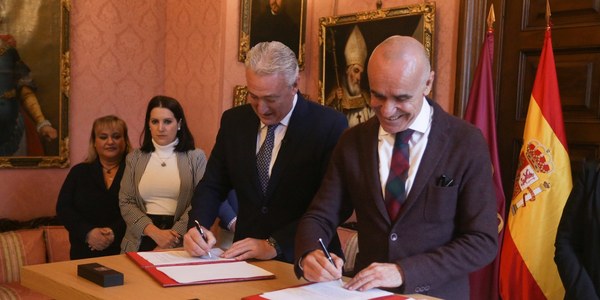 El gobierno municipal alcanza un acuerdo con Ciudadanos que garantiza el Presupuesto de Sevilla para 2023 con nuevas propuestas que refuerzan el impulso al emprendimiento empresarial, la mejora de los servicios públicos y las estrategias de sostenibilidad