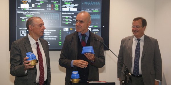 Emasesa inicia, en el marco de su proceso de transformación digital, el despliegue de contadores inteligentes gratuitos para los clientes y que permitirán la telelectura, la detección de fugas y anomalías y el ahorro de agua con una inversión de 24 millones