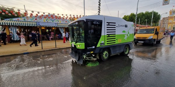Lipasam cierra el plan especial de limpieza para la Feria de Abril de 2023 con un importante incremento en el reciclaje de envases, cartón, vidrio y aceite usado tras la colaboración de los caseteros en la separación de los residuos