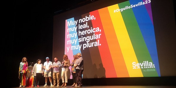 Vanesa Martín pregonará el Orgullo de Sevilla 2023, cuyo Mes de la Diversidad Sexual estará dedicado a Ocaña por la conmemoración del 75 aniversario de su nacimiento y el 40 de su muerte y en el que también se hará un recuerdo especial a Fernando Estrella