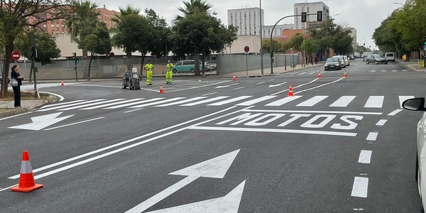 El Ayuntamiento adelanta las obras de saneamiento en Sevilla Este y abre al tráfico la calle Birmania