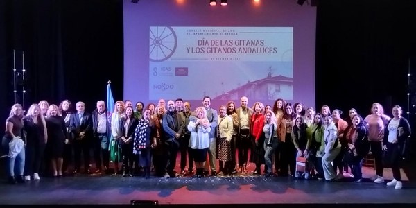 El Ayuntamiento de Sevilla conmemora el Día los Gitanos y Gitanas Andaluces con la lectura del manifiesto y una jornada de convivencia