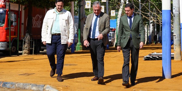 El Ayuntamiento pone en marcha una serie de actuaciones para mejorar la accesibilidad en la Feria de Abril