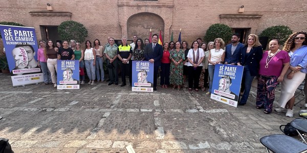 El Gobierno municipal lanza la campaña "Sé parte del cambio, denuncia la trata" contra la explotación sexual