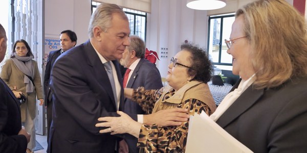 Sanz resalta el compromiso de la Fundación MAS en la presentación de su XV Campaña solidaria