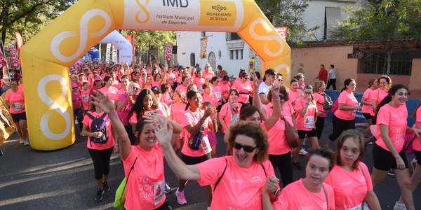 Sevilla pone este domingo el broche final al circuito nacional de la Carrera de la Mujer