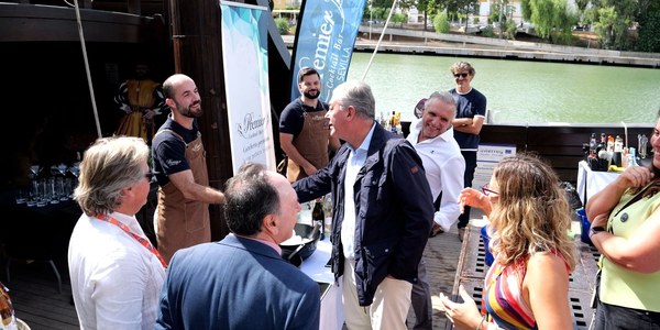 El alcalde Sanz asiste a la segunda final presencial de “El Reto” de MasterChef World APP celebrado en Sevilla y destaca la máxima calidad de los productos de Mercasevilla