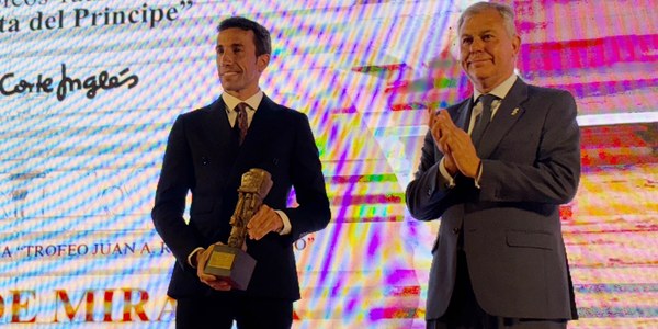 El alcalde Sanz ha apostado "por la defensa de la tauromaquia, un arte unido profundamente a la esencia española que crea riqueza, empleo y cuenta con millones de espectadores" en los Premios Puerta del Príncipe de El Corte Inglés