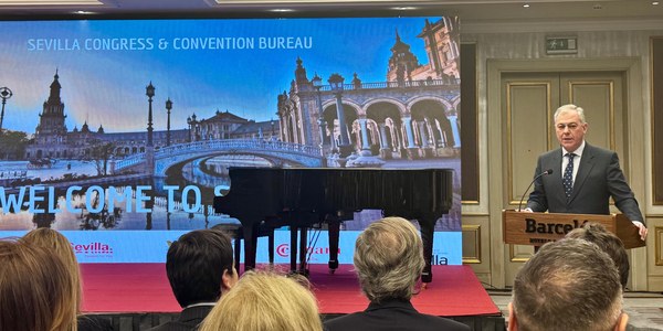 El alcalde Sanz refuerza el potencial de Sevilla como destino de inversión en un encuentro empresarial en Estambul