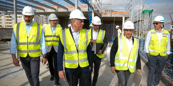 El alcalde Sanz visita las obras en Altadis que avanzan a buen ritmo teniendo prevista su finalización en diciembre de 2026