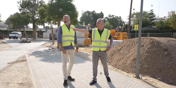 El alcalde supervisa las obras en la Avenida de los Conquistadores, una inversión de 1,5 millones para poner a punto esta arteria del barrio de Santa Clara