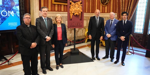 El Ayuntamiento acoge la presentación del cartel y los actos del 150 aniversario de la Hermandad de Las Penas de San Vicente
