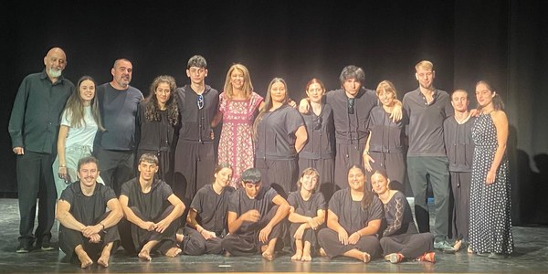 El Ayuntamiento de Sevilla impulsa el programa “Voces en Rebeldía” para trabajar la salud mental de la juventud a través del teatro