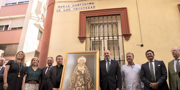 El Ayuntamiento rotula una vía dedicada a la Virgen de las Tristezas de la Hermandad de la Vera Cruz