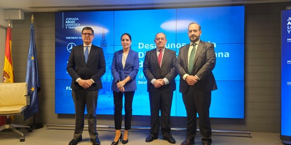 El Ayuntamiento valora el informe de AECOC sobre la Distribución Urbana de Mercancías en Sevilla como “un primer paso para determinar la mejor configuración posible” de la carga y descarga en la ciudad