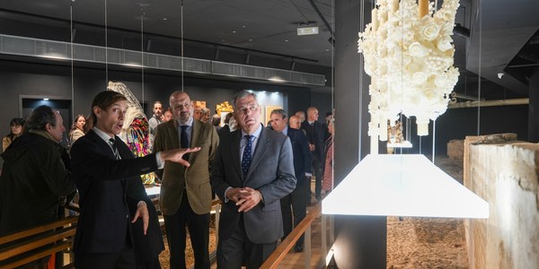 El Castillo de San Jorge reabre como el gran espacio expositivo del Arte Sacro en Sevilla con el impulso del gobierno de Sanz