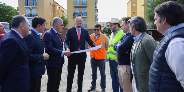 El Gobierno de Sanz avanza en la recuperación del Tamarguillo con un nuevo tramo de reasfaltado; ya son 1,4 millones invertidos en esta ronda
