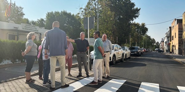 El Gobierno de Sanz avanza en la transformación de Palmete con la reurbanización completa de la calle Honestidad, vía perimetral del barrio