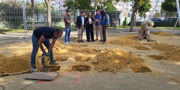 El Gobierno de Sanz comienza la instalación de cinco nuevos parques infantiles con juegos inclusivos y accesibles