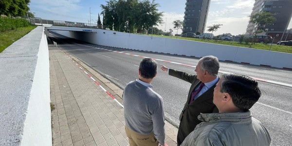 El Gobierno de Sanz renovará la Carretera de Su Eminencia, donde no se actuaba hacía más de 30 años, con una inversión de 357 000 euros El Gobierno de Sanz renovará la Carretera de Su Eminencia, donde no se actuaba hacía más de 30 años, con una inversión de 357 000 euros
