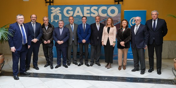 Emasesa presenta su proyecto de desalobradora para asegurar el suministro de agua ante futuras sequías