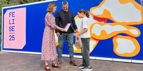 La FELISE 2025 entrega los premios del II Certamen Escolar Literario