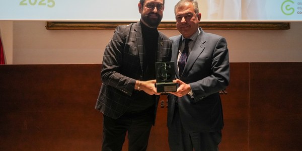 Sanz pone en valor la labor esperanzadora de los premiados en los Galardones de la Asociación Española Contra el Cáncer