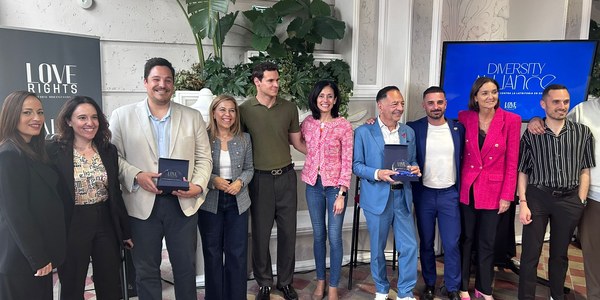 Sevilla recibe el reconocimiento internacional ‘Diversity Alliance’ por su compromiso con la diversidad y la lucha contra la LGTBIfobia