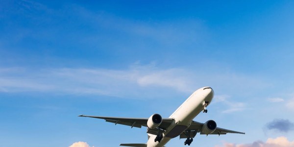 Sevilla refuerza su conectividad aérea con Canarias gracias a la llegada de Binter, que operará 10 vuelos semanales
