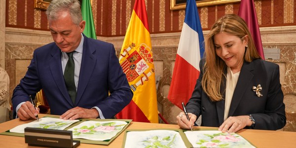 Sevilla y Santo Domingo firman su hermanamiento para impulsar el desarrollo social, cultural, turístico y económico entre ambas ciudades