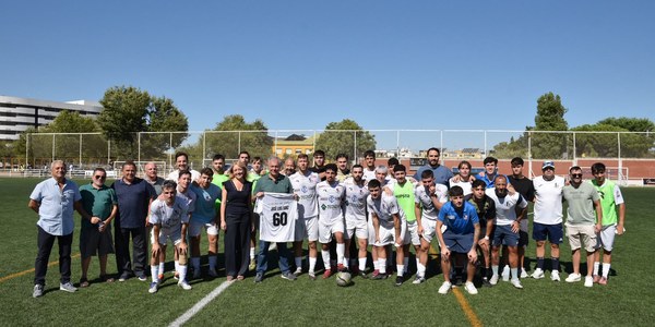 El alcalde celebra el 60 aniversario del Torreblanca CF y destaca el papel vertebrador del club en el barrio durante seis décadas