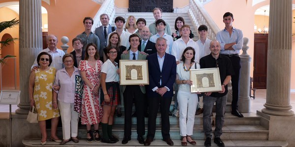 El alcalde de Sevilla reconoce a los alumnos sevillanos con las mejores calificaciones en la PAU y destaca que representan “el talento y el futuro de nuestra ciudad”