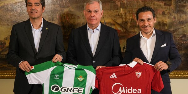 El alcalde de Sevilla une al Real Betis y al Sevilla F. C. a pocas horas de El Gran Derbi
