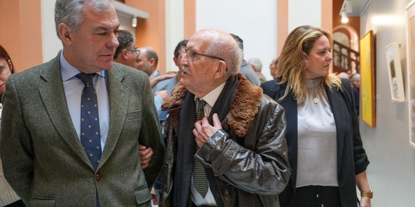 El alcalde Sanz inaugura la exposición 'De Amicitia' de José Luis Mauri y Joaquín González en la Casa Consistorial