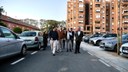 El alcalde visita la plaza de la Fuensanta de Sevilla Este, totalmente reurbanizada y con nuevos árboles protegidos con celdas para favorecer su crecimiento