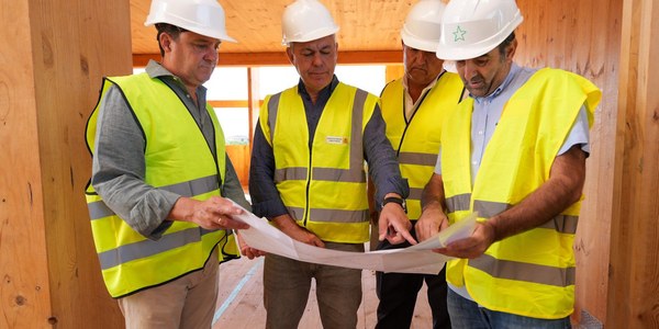 El Ayuntamiento aprueba un crédito extraordinario de casi 3 millones de euros para la mejora de más de 2.000 viviendas de Emvisesa