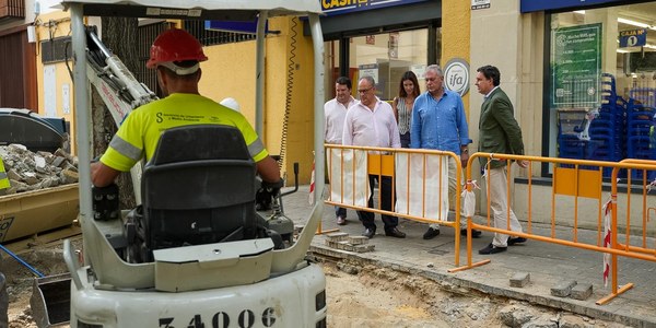 El Ayuntamiento gana casi una veintena de plazas de aparcamiento en El Porvenir dentro del plan que se extiende a todos los distritos