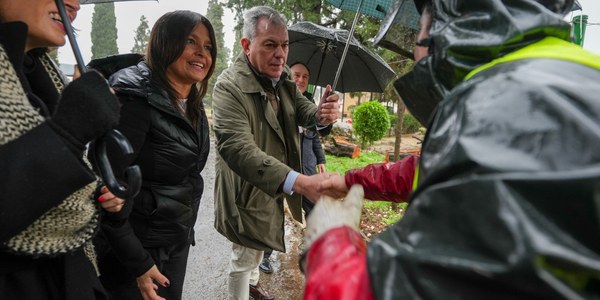 El Ayuntamiento mantiene activo un amplio operativo en el Cementerio para garantizar la seguridad tras la borrasca