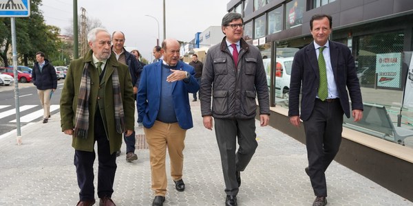 El Gobierno de Sanz inicia la renovación del saneamiento de la calle Comercio del PICA y avanza en su plan de puesta a punto de los parques empresariales