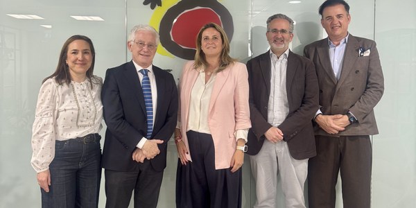 Sevilla afianza en Londres su estrategia turística centrada en el mercado británico de alto impacto económico