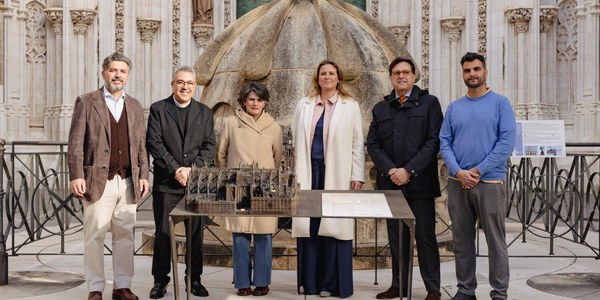Sevilla refuerza la accesibilidad universal con maquetas tiflológicas en la Catedral y el Real Alcázar