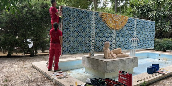 El Gobierno de Sanz restaura el monumento de la Glorieta de Luis Montoto dentro del plan pionero de conservación de esculturas de los parques históricos