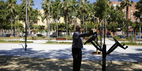 (01/07/2017) Abuelos y nietos compartirán actividades en el nuevo parque Juan Antonio Cavestany durante el mes de julio dentro del programa ‘Un verano diferente’